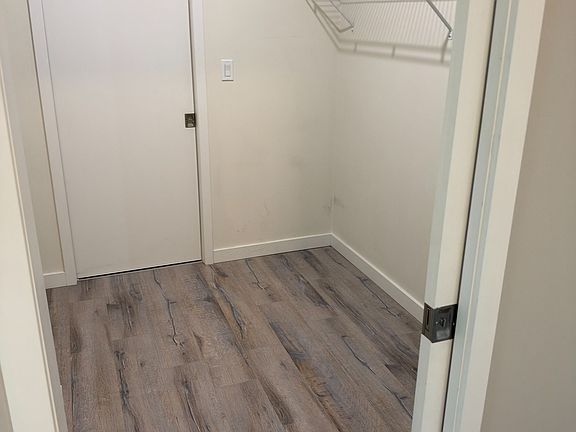 5th image of 690 King St W #214