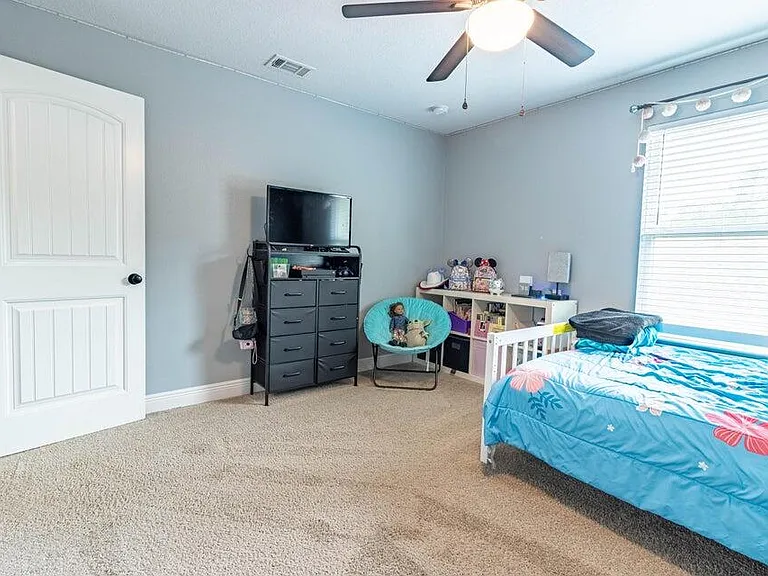 2025 Sunset Pine Way — Photo 7
