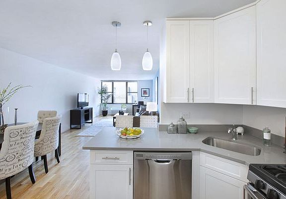 3rd image of 355 S End Ave APT 29K