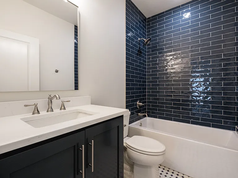 106 Pearl Ave — Photo 22