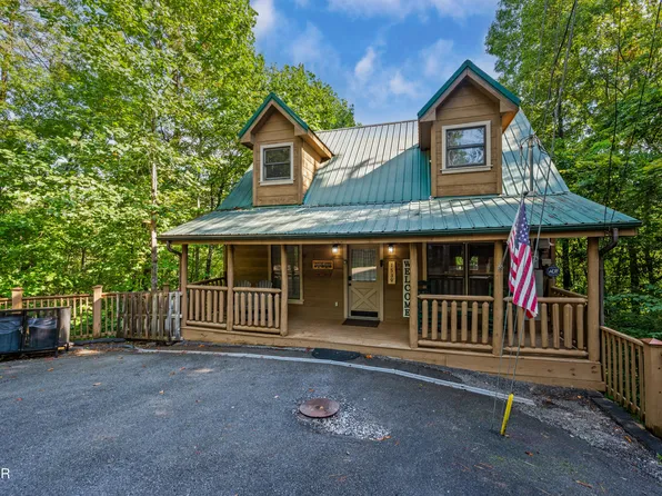 1539 Sky View Dr, Sevierville, TN 37876