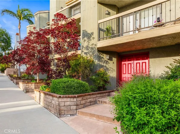 2601 E 19th St APT 4, Signal Hill, CA 90755