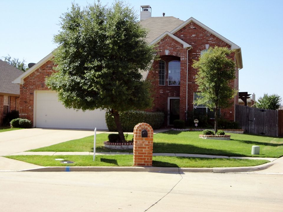 2835 Bruce Drive