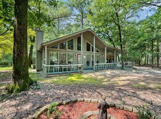 177 Timberidge Trl, Holly Lake Ranch, TX 75765