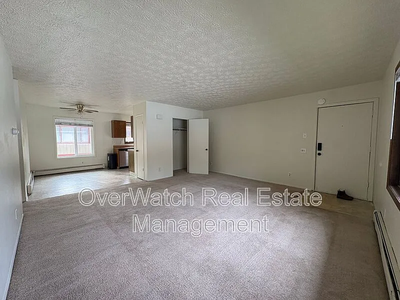 2 bed, 1.0 bath, 1000 sqft, $1,450 — Photo 4