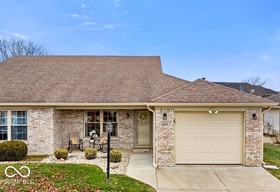 1st image of 1388 Swan Dr