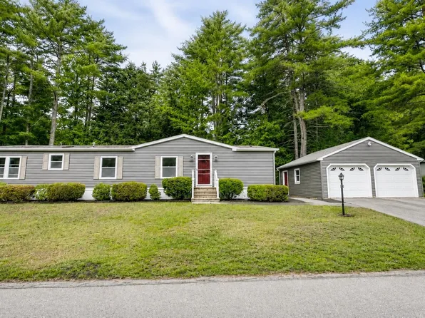 33 Murray Drive, Rochester, NH 03868