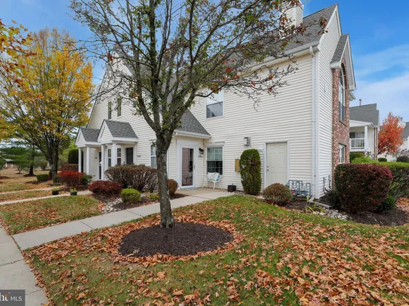 2005 Staghorn Dr #A, Mount Laurel, NJ 08054