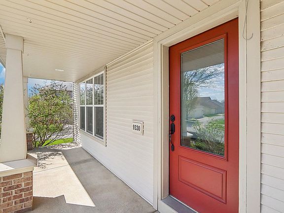5th image of 9330 Briar Haven Dr