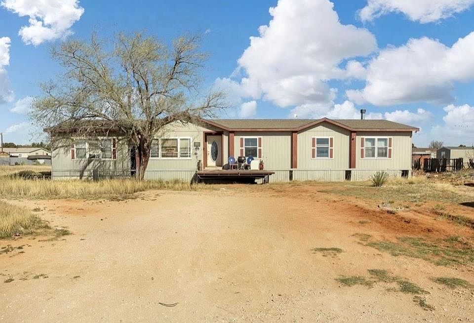 1st image of 623 E County Road 136