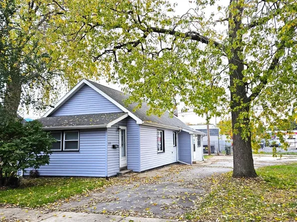 6135 Marshall Ave, Hammond, IN 46323