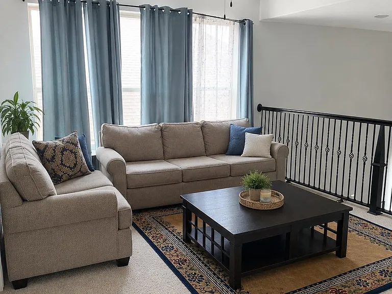 1410 Mount Evans Trl — Photo 3