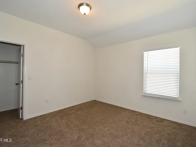 1253 Indigo Sky St — Photo 20