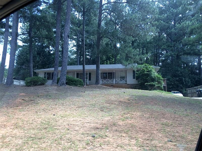 2nd image of 5410 Langhorn Way