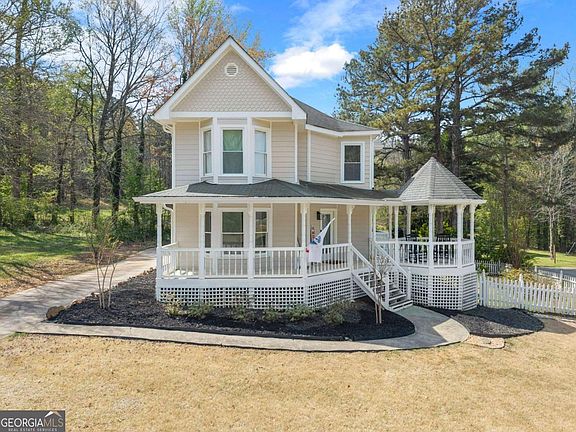 2nd image of 322 Wyngate Rd