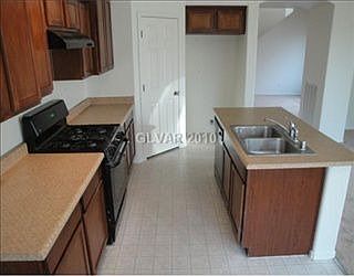 3rd image of 8955 Harmony Grove Ave