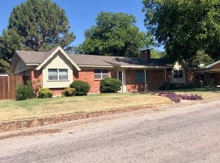 132 Gregg St, Albany, TX 76430