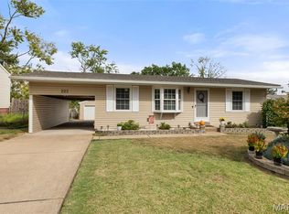 223 Freeman Dr, Saint Louis, MO