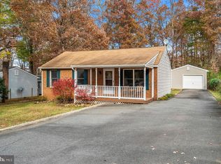 12277 Piney Ln, Remington, VA 22734