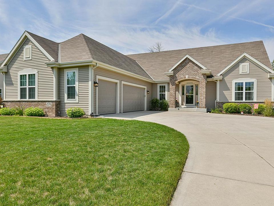 1st image of W193N5779 Canary DRIVE