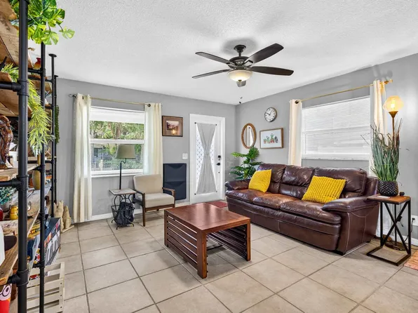 6515 Yosemite Dr #Id1591016p, Tampa, FL 33634