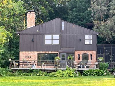 922 Ski Hill Rd, Fox River Grove, IL, 60021
