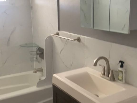 2nd image of 347 Taylor Ave #2