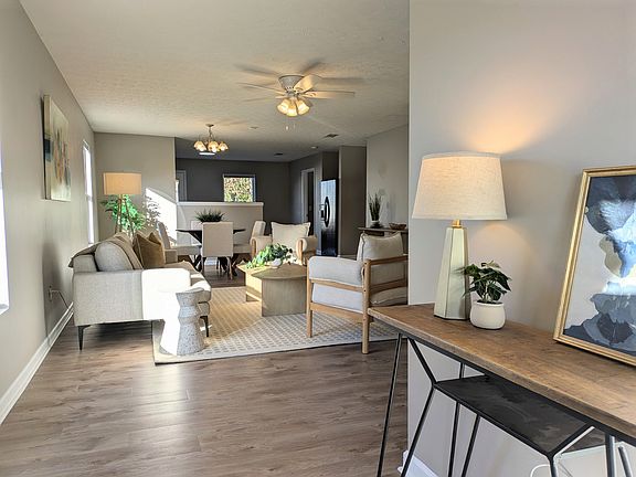 3rd image of 3428 Bluespruce Way