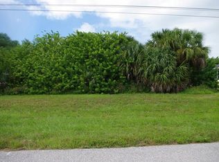 16 Pine Valley Pl, Rotonda West, FL 33947