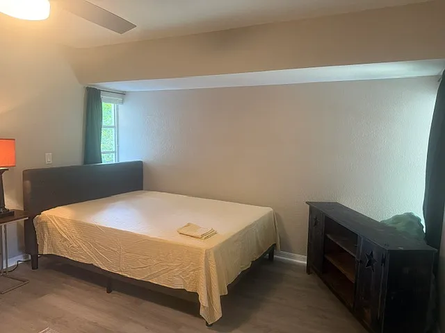 1291 Beacon Dr — Photo 7