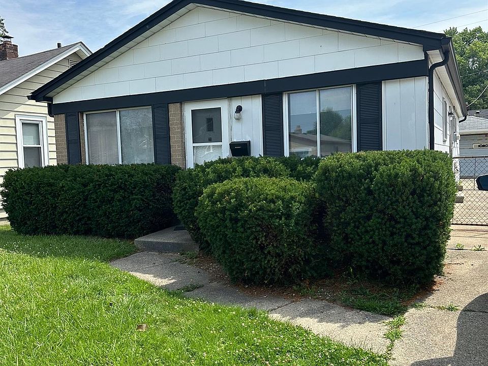 1st image of 28822 Essex St