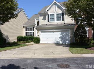 102 Lake Hickory Ct, Cary, NC 27519