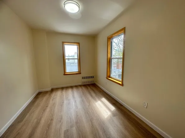1933 W 9th St Floor 2, Brooklyn, NY 11223