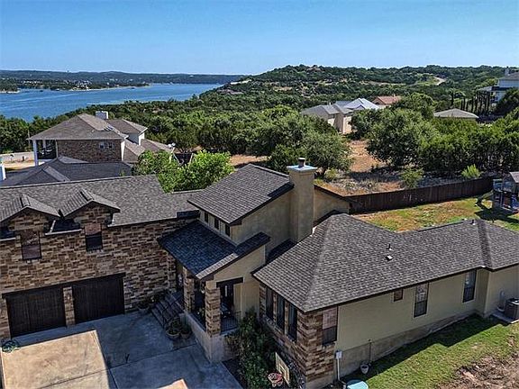 5th image of 229 Lakefront Dr