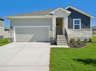 328 Wheel Horse, Paige, TX 78659