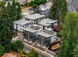 19218 77th Ct NE #101, Kenmore, WA 98028