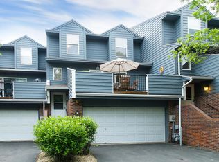 14390 Empire Ave, Apple Valley, MN 55124