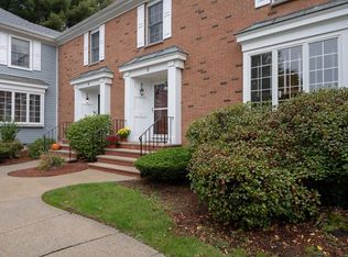 8 Bellingham Ct #92, Middleton, MA 01949