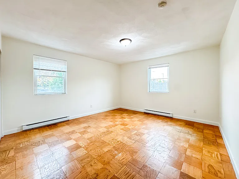 11 Hodges Ave #10 — Photo 10
