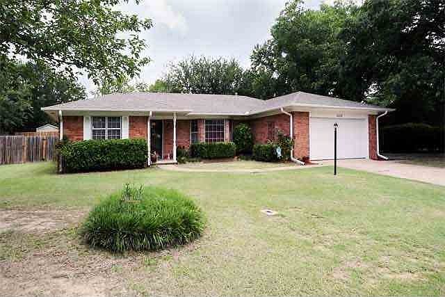 1st image of 1115 Melody Dr