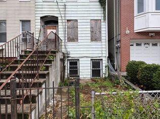 288 Whiton St, Jersey City, NJ 07304