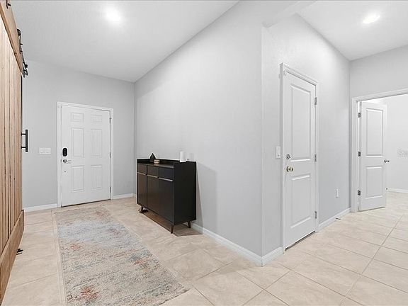 4th image of 8662 Rindge Rd