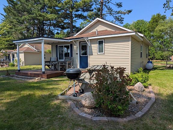 3rd image of N9704 DEER LAKE LANE