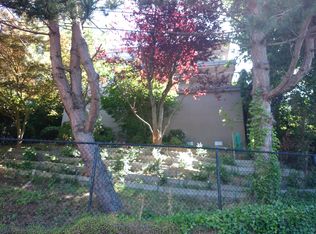 2600 Perkins Ln W, Seattle, WA 98199