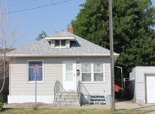608 9th St S, Great Falls, MT 59405