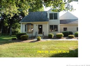 64 Carriage House, Enfield, CT 06082