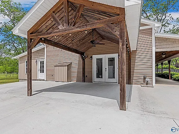 3498 Turnpike Rd — Photo 5
