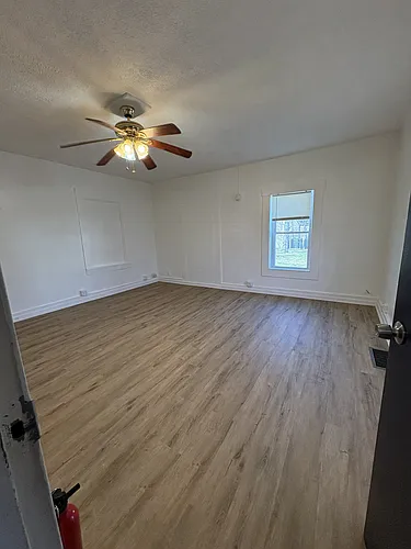 31 N Elm St #2 Photo 1