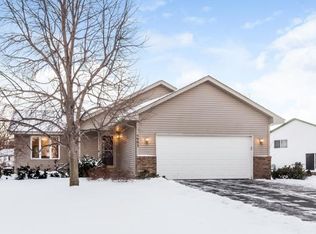5993 Forest Boulevard Trl, Wyoming, MN 55092