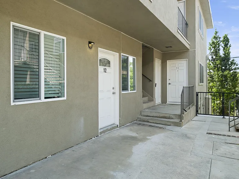 640 Imperial Ave #12 — Photo 21